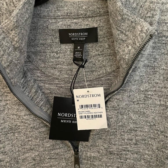 Nordrstom Quarter-Zip NWT - Picture 3 of 5